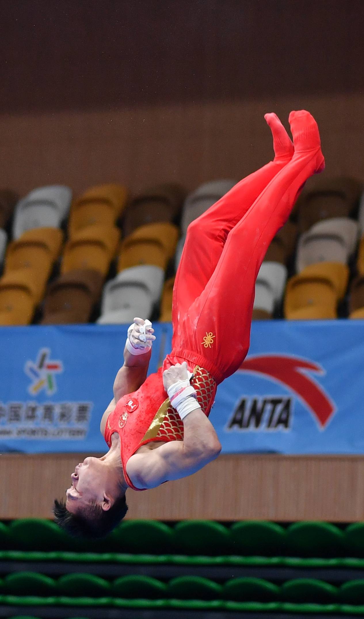 体操全国冠军赛男子吊环决赛赛况
