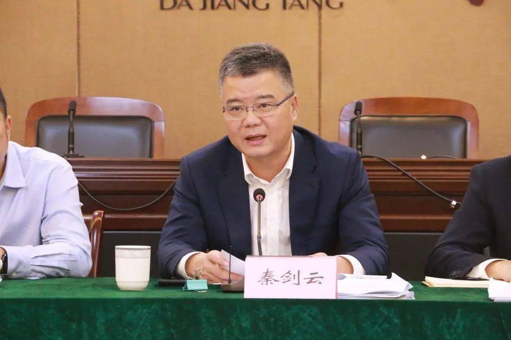 钱江世纪城召开决战四季度工作会议接下来要打好十场硬仗