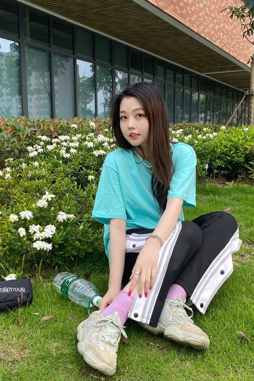 馋她还是鞋|萨瓦迪卡!这是你的肤白可爱大长腿的泰国公主,请签收!