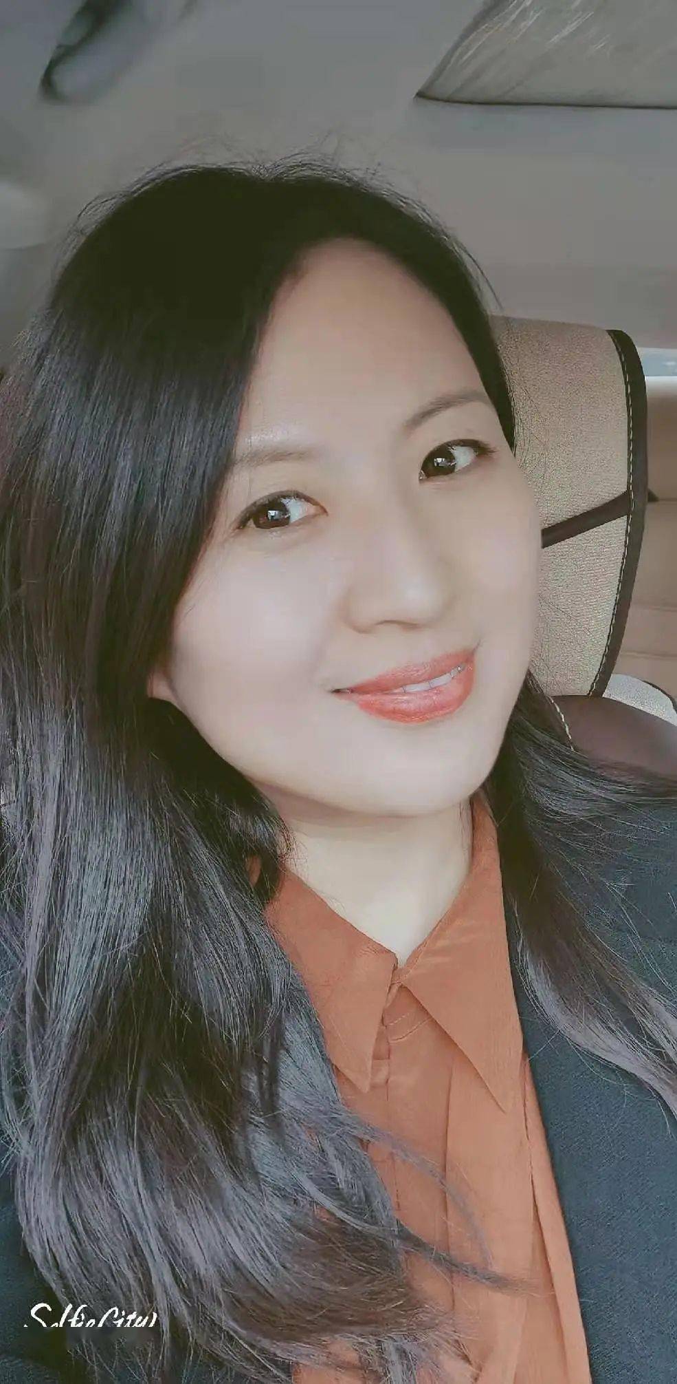 雷雪,女,1969年11月13日,出生成长于山西省平遥县,就职平遥县财政局