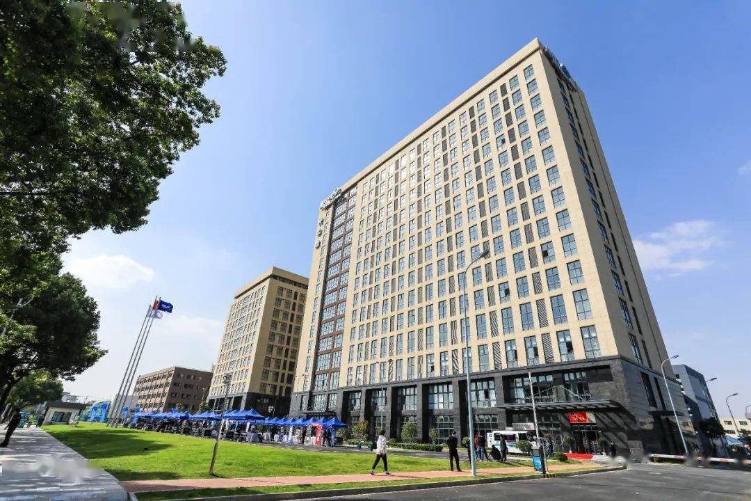 老旧厂房变身又一创意园区开园研发生产一站全搞定