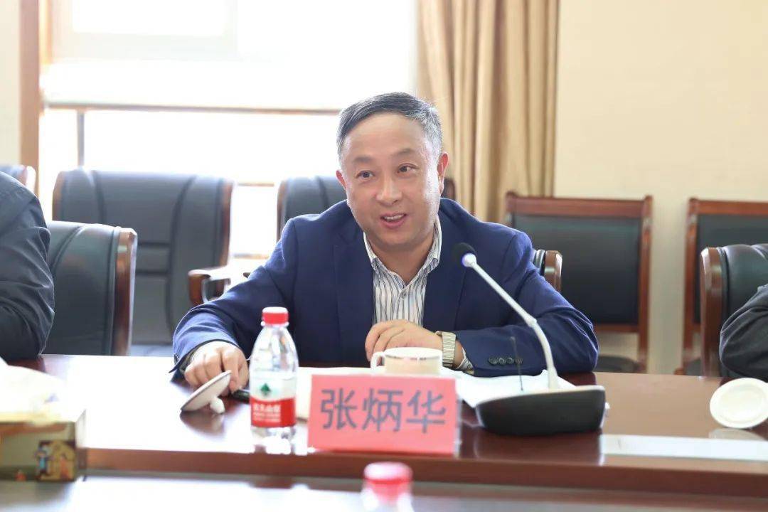 98市人大常委会党组副书记,副主任张炳华张炳华副主任表示,"花季关