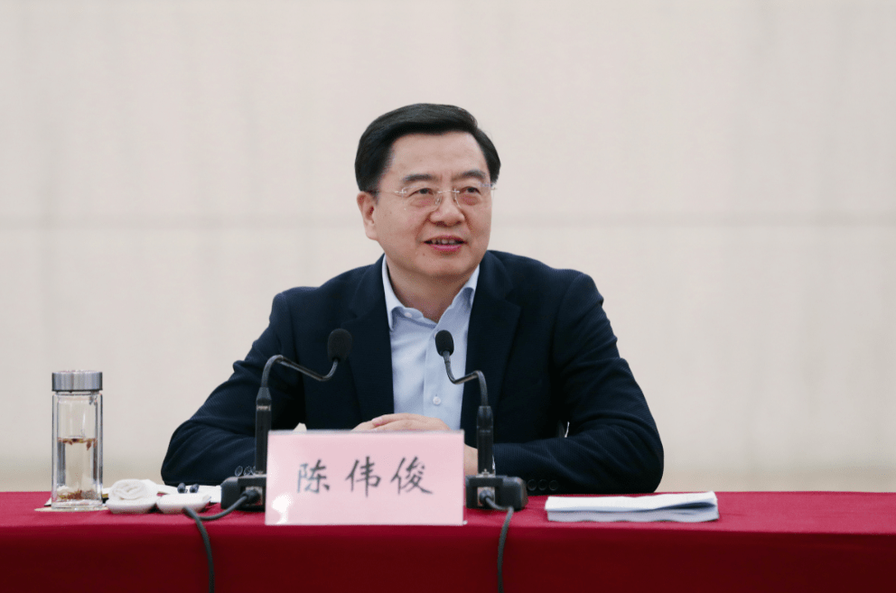 全市第三季度经济形势分析会召开,全面掀起"四季冲,全年赢"攻坚势头