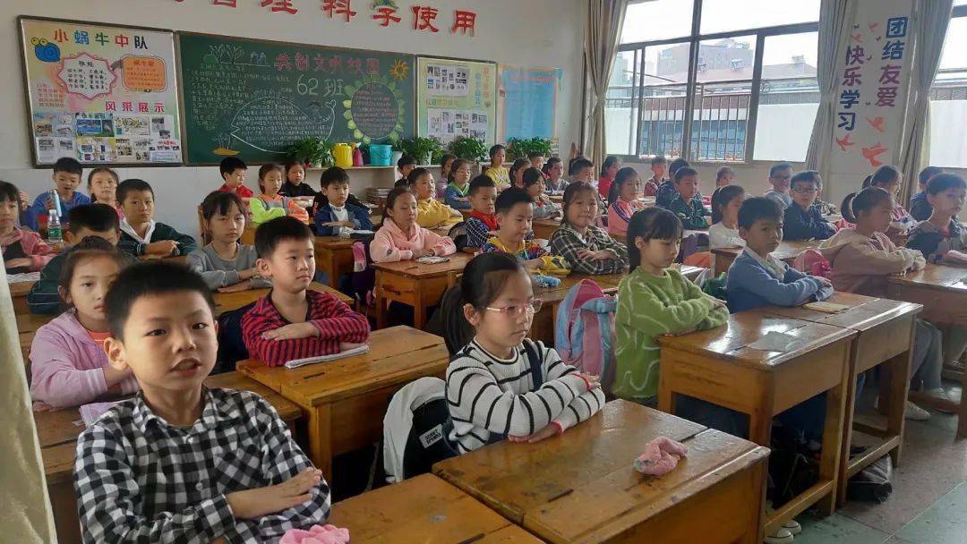 浏阳奎文小学图片