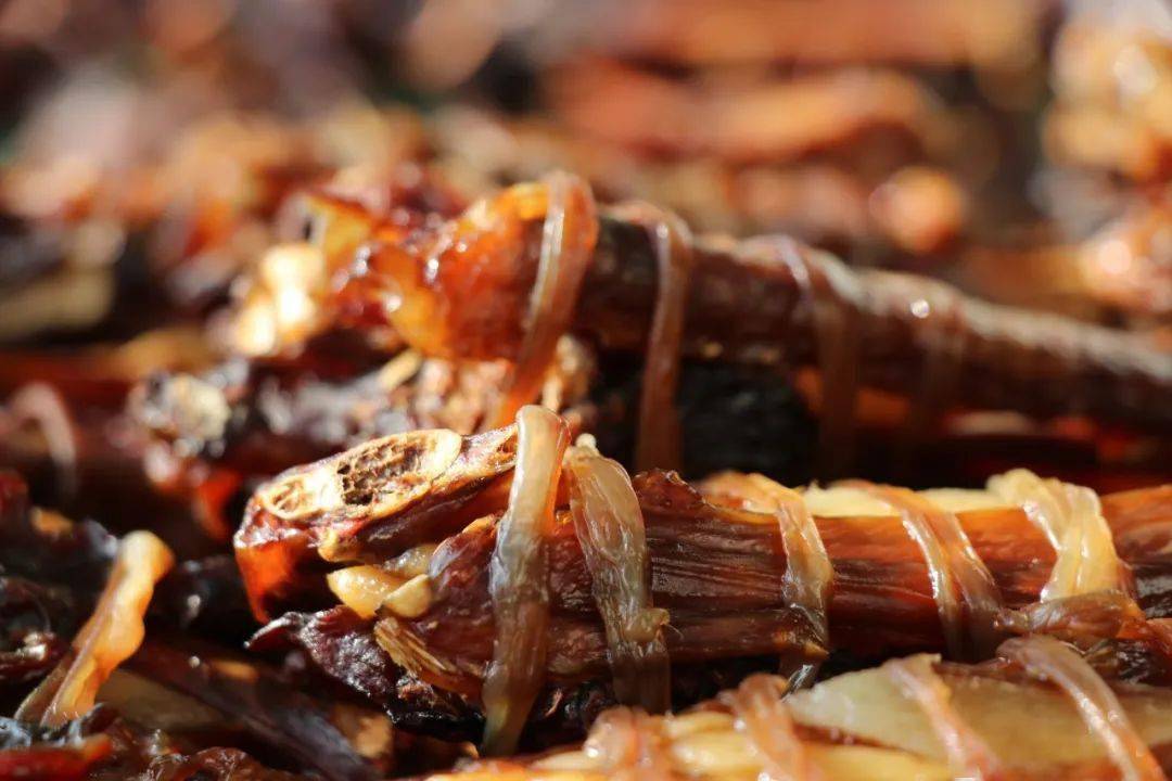 寻味高明丨秋风起,食腊味!咸香四溢的富湾腊鸭扎上市啦