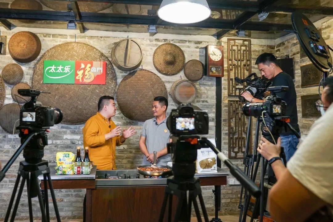 馋哭了!央视《回家吃饭》走进顺德,向全国传递顺德味道