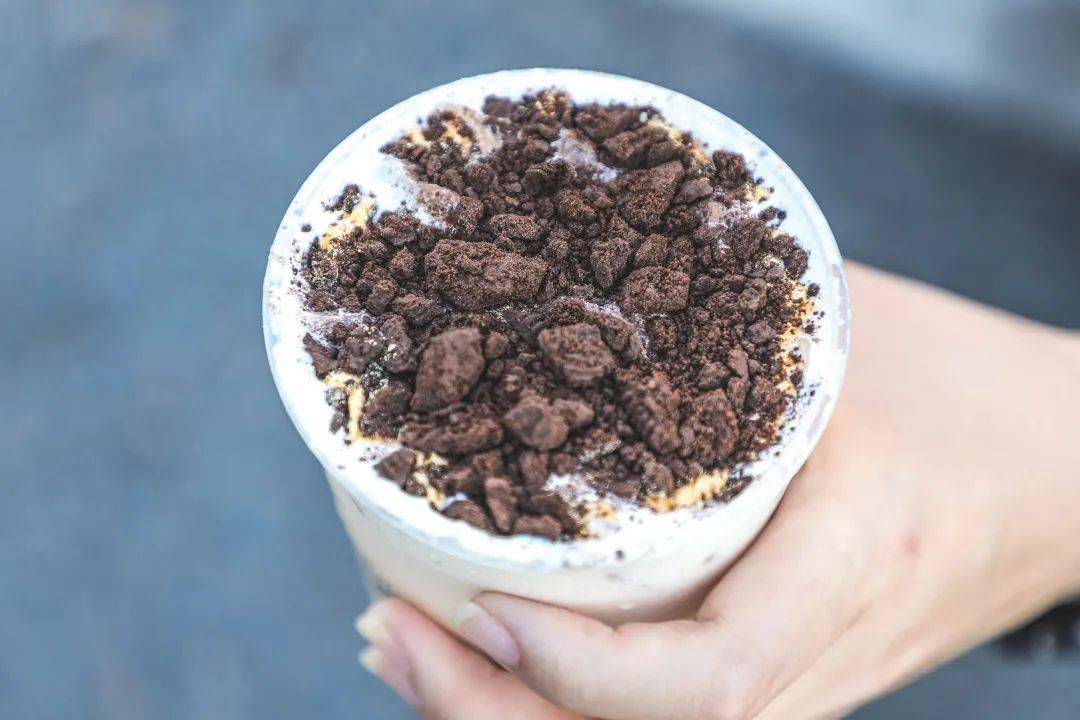 沪上阿姨厚芋泥家族全新上线,这个秋冬让你"芋"罢不能~_奶茶