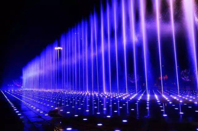 元帅广场音乐喷泉恢复