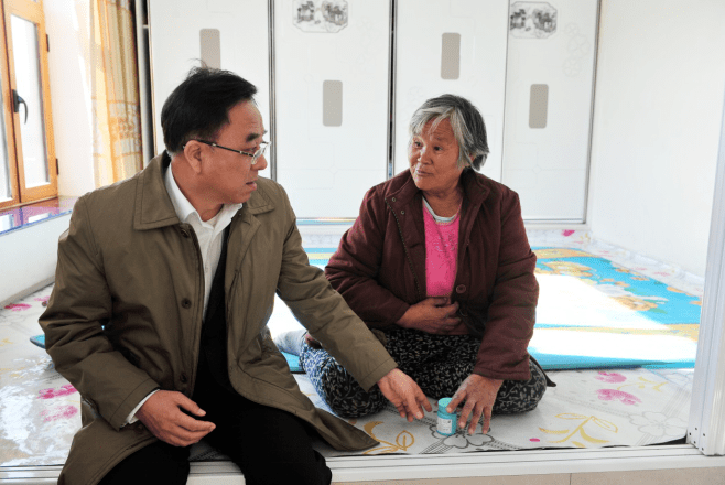 今日头条省生态环境厅党组书记马军副厅长韩良赴汪清县罗子沟镇包保村