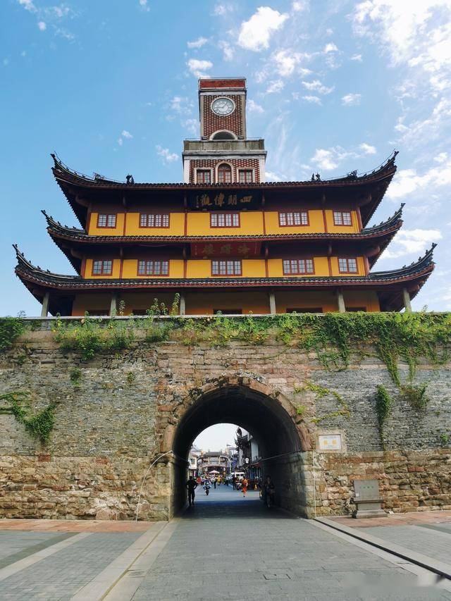 宁波仅存的古城楼距今1100多年曾用来报全城火警