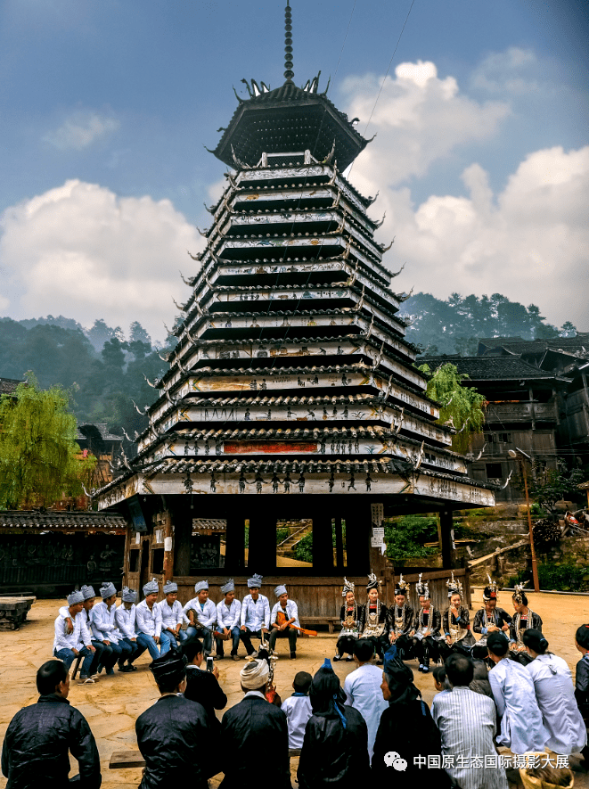 锁在深山里的桃源明珠占里