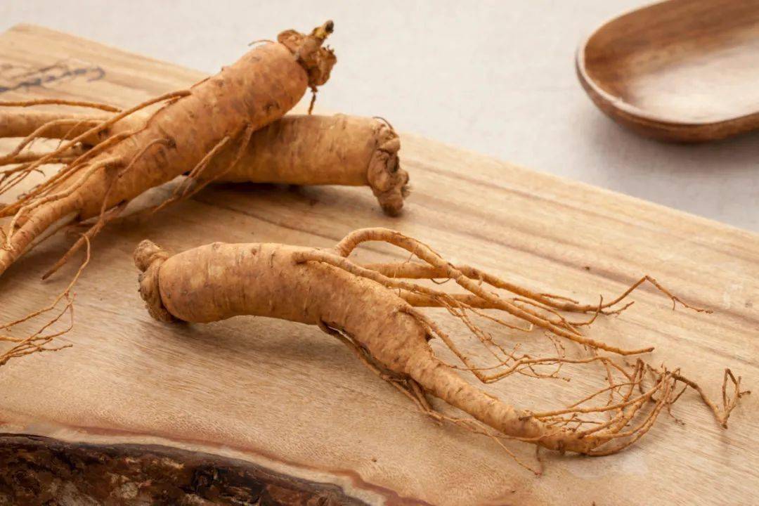 人参vs商陆严重者可发生昏迷,抽搐,甚至呼吸循环衰竭,死亡.