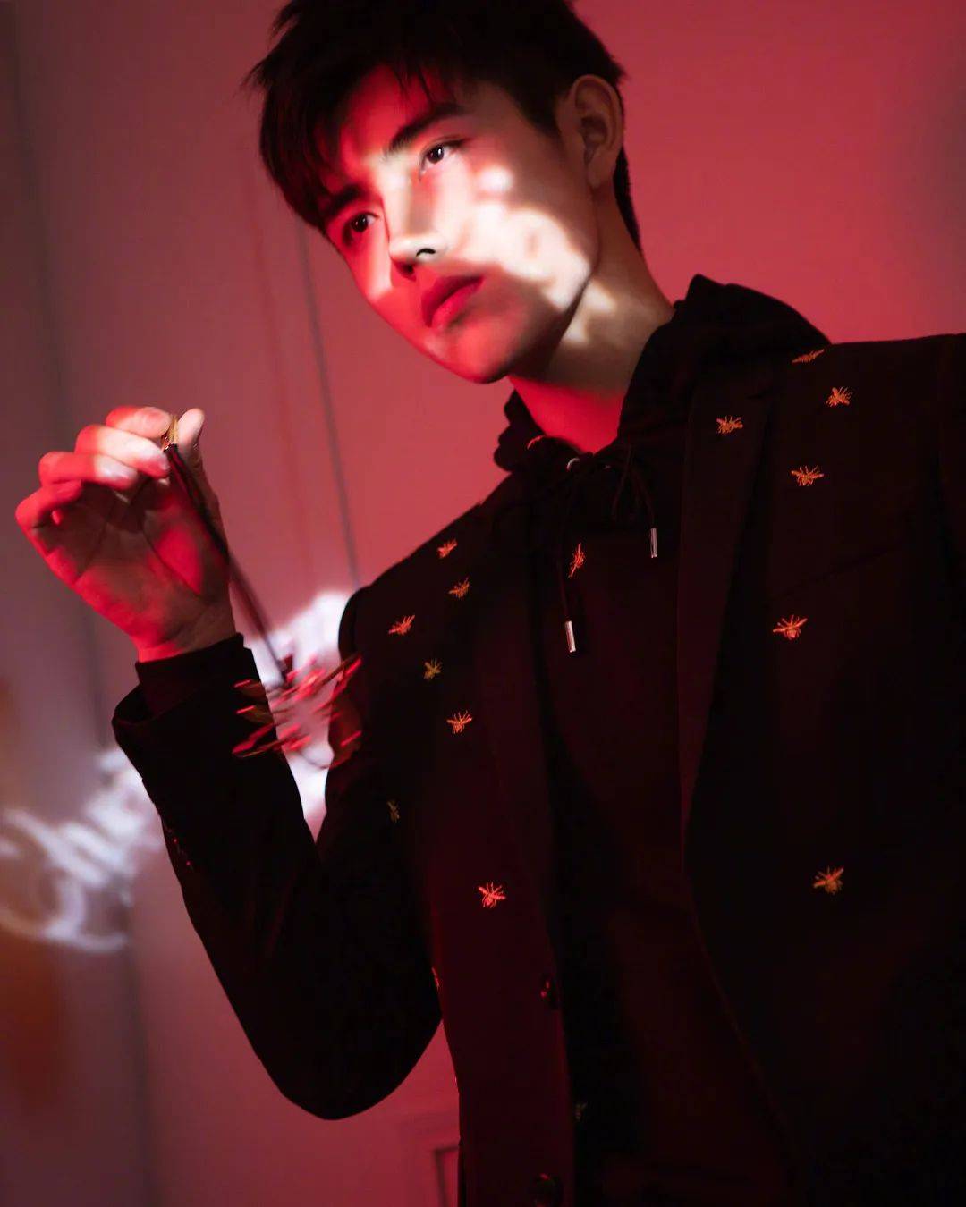 clean is the way that he's making me feel tonight~_陈飞宇