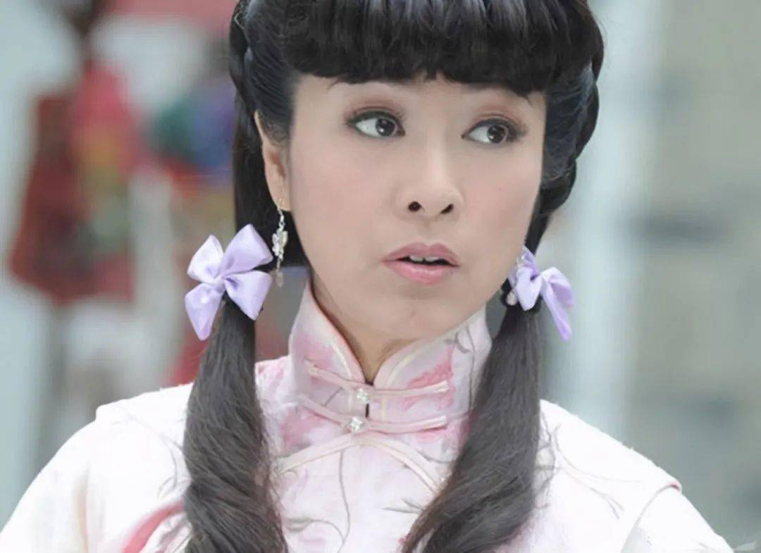 70年代出道的米雪,从影超过40年,参演过的影视剧也有一百多部了.