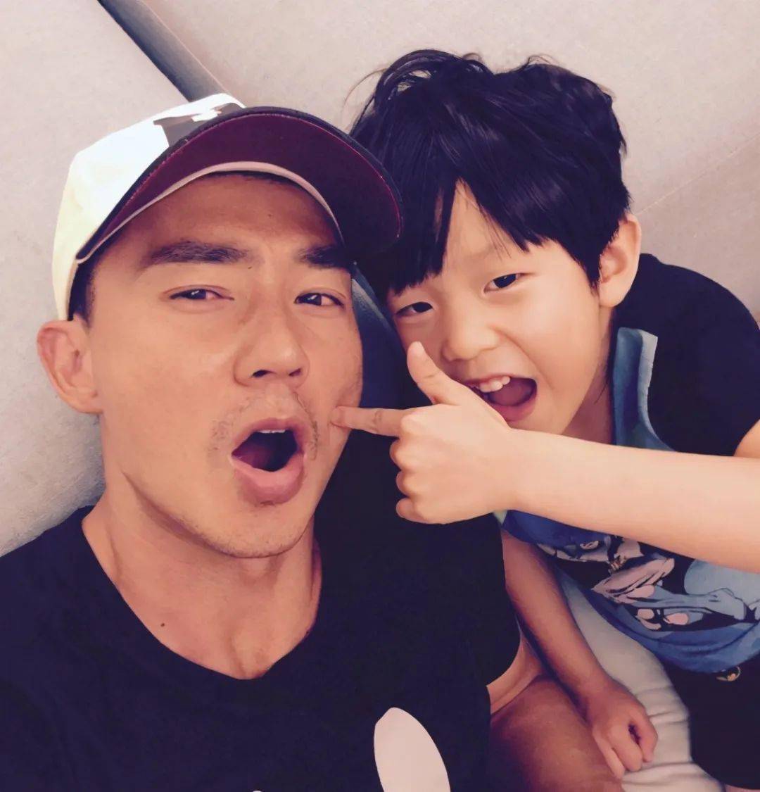刘畊宏晒儿子近照长发及腰被认成小泡芙只为给患癌朋友做假发