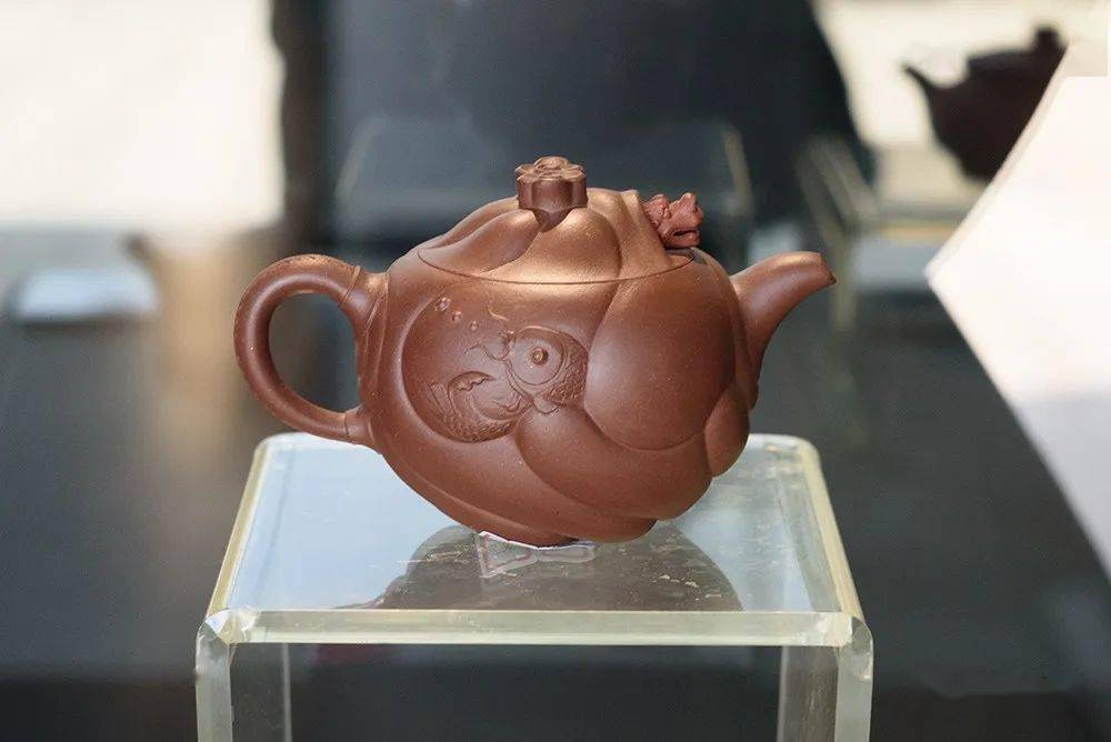 婉丽芬芳曹婉芬师徒紫砂艺术作品赏析