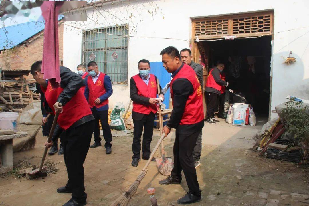 益行益善萬城太康壹家人前往常營鎮張店村扶貧獻愛心