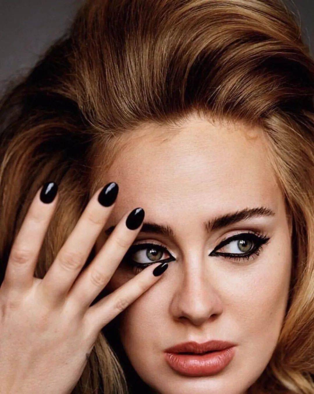 adele 拒绝4000万英镑的广告邀约