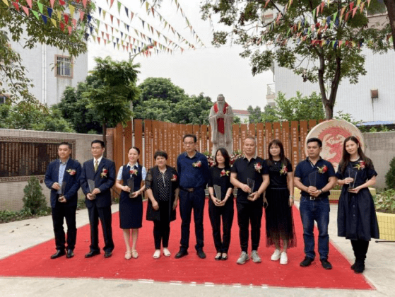 开笔启蒙,善美人生!冲鹤小学举行首届开笔礼活动