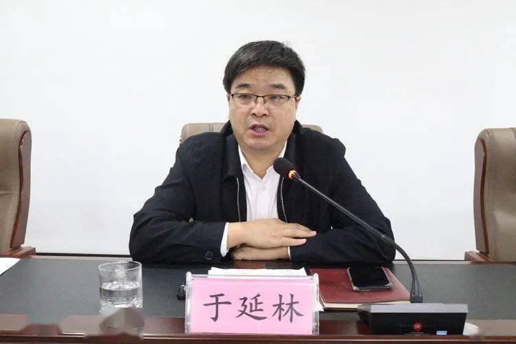 县委第三巡察组巡察自然资源局党组工作动员会召开_李政杰