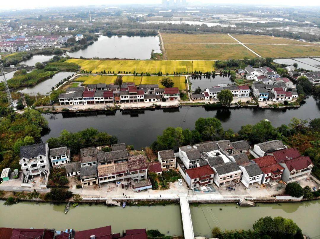 和孚镇长超村整出致富路治出好环境