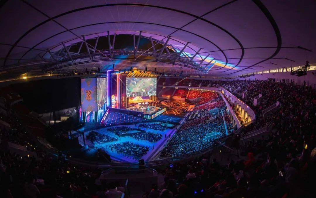 我在s10现场见证low全球总决赛电竞已经成为年轻文化符号