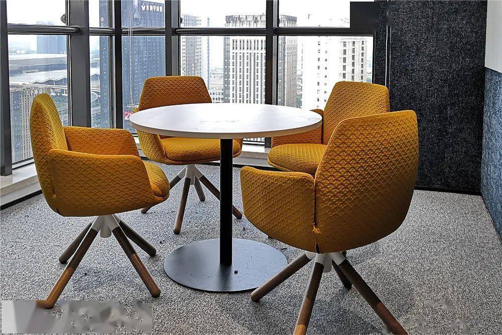 家具应用-海沃氏 | 海马集团,给总部办公室做点加减法