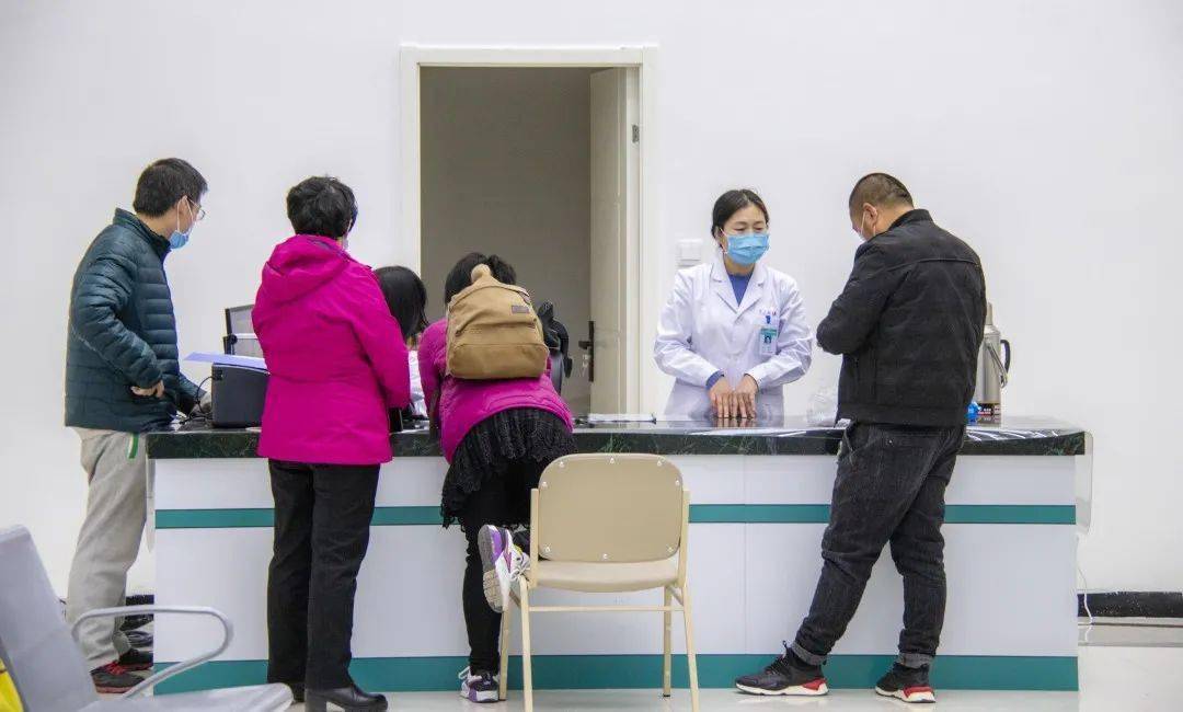 丰宁县医院综合服务中心以我来动换你不动