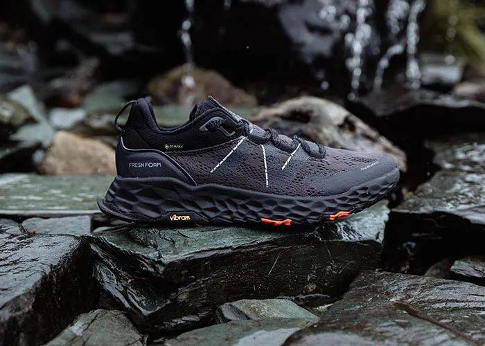 这双并"不起眼"的 fresh foam hierro v5 gtx 也许会让你穿出