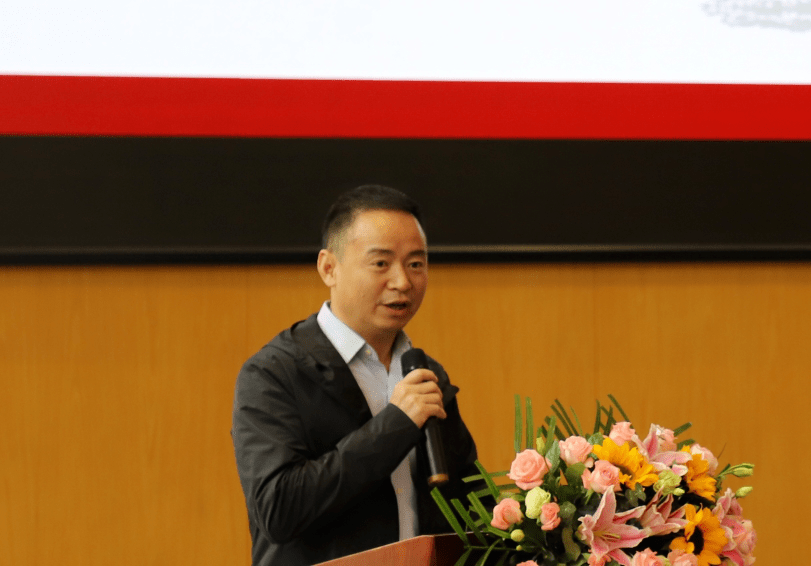 王小军致辞中国-东盟学院常务副院长王小军在致辞中表示,学院作为成都
