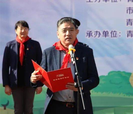 何金明同志要求广大干警全力守护校园安宁,站好校园"安全岗",做好师生