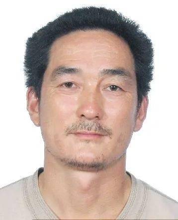 熊廷华身份证号码:43082219630328****住 址:湖南省桑植县刘家坪乡关