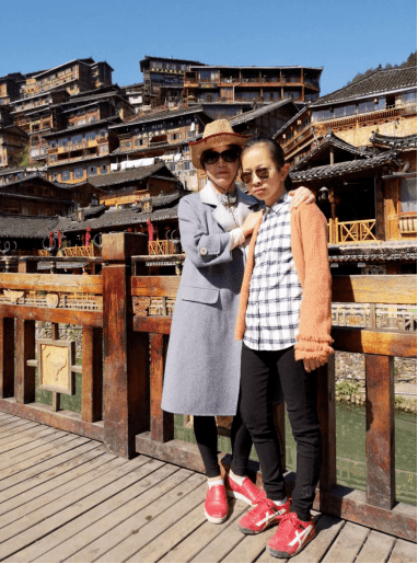 温暖的回响——脱贫攻坚四川故事汇】叶勇 ‖ 第一书记是我"爸"_罗伟