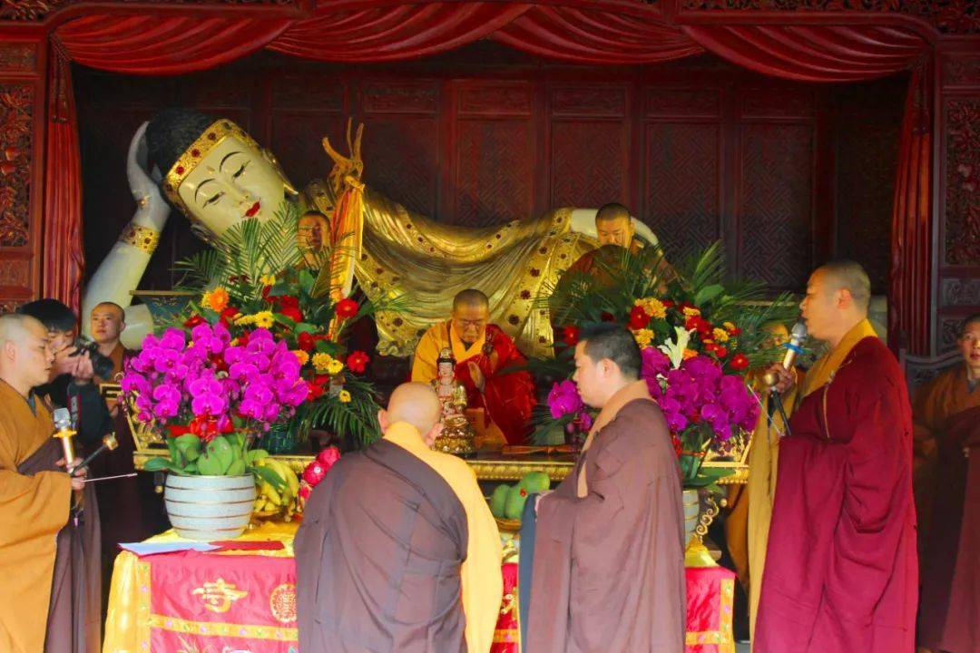 传法少林曹洞正宗传法大典圆满方丈释永信大和尚登座传法