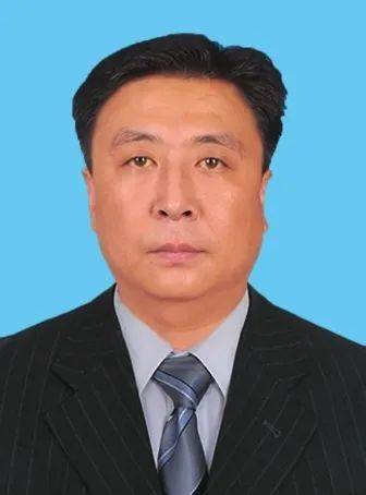 刚刚秦安郑建军被点名附事迹