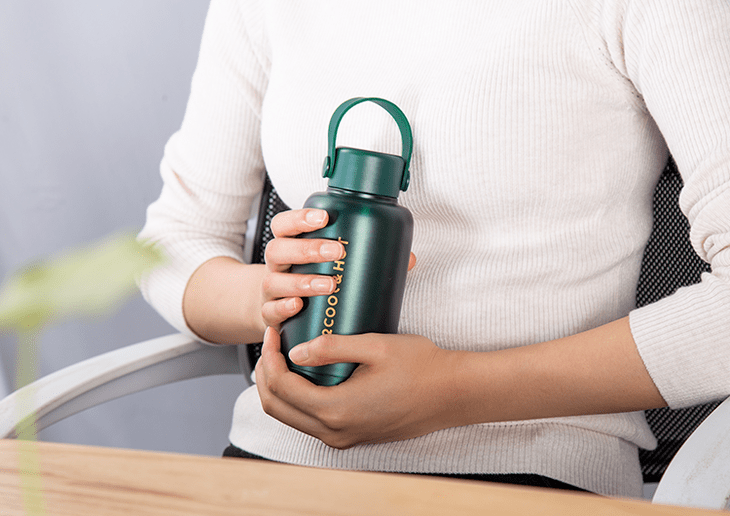 热水保温6小时,一摇变成暖手宝_保温杯