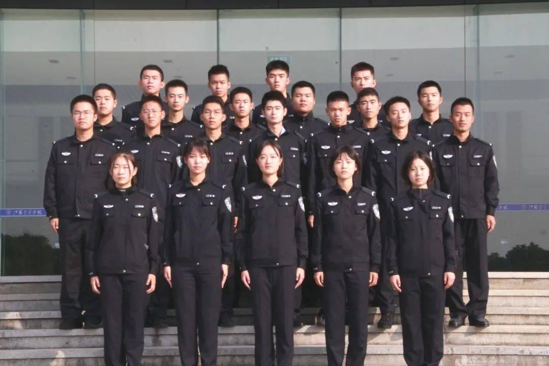 end文|吴子菁 苏泽宇图|高天翊 尹浩添部分图片来自网络视频|王少波