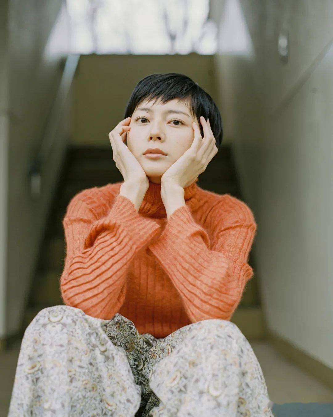 菊池亚希子写真集,舒舒服服的吃茶店拍照范本!