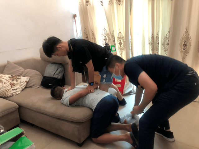 受害者遍布全国达10余万人苍南县公安局组织扫黑除恶专业精干力量对
