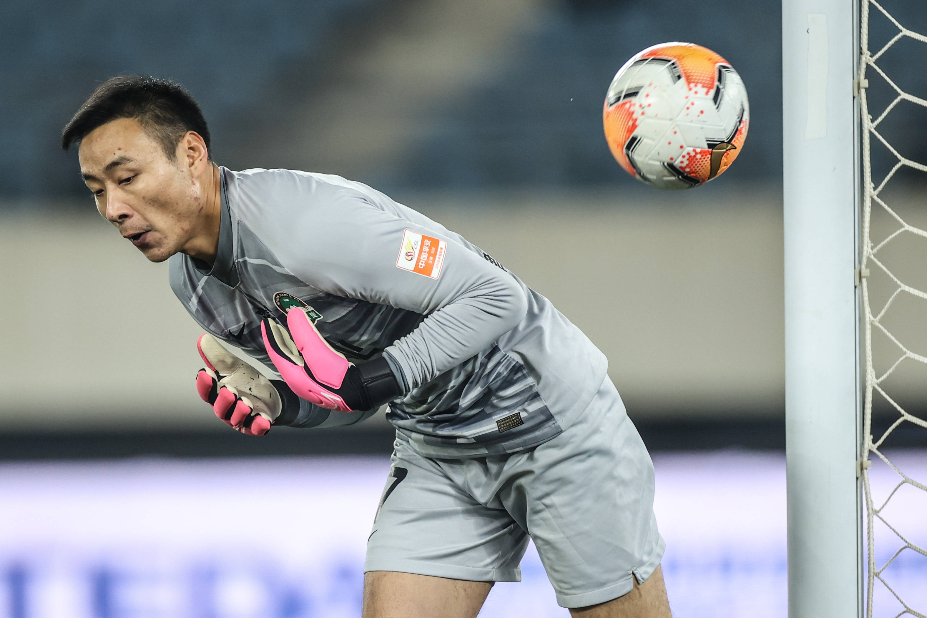 足球中超河南建业获本赛季联赛第九名