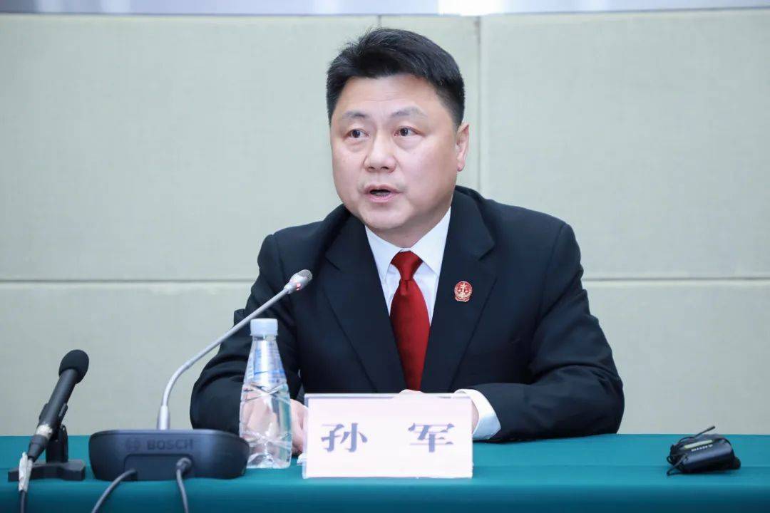 孙军副院长还表示,接下来,上海一中院将在继续深化已有工作举措的基础