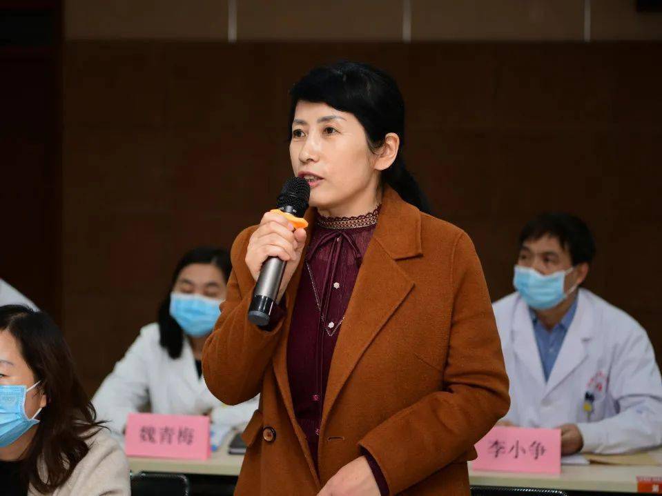 四川大学华西医院医院管理研究所医院管理定制培训座谈会在我院召开