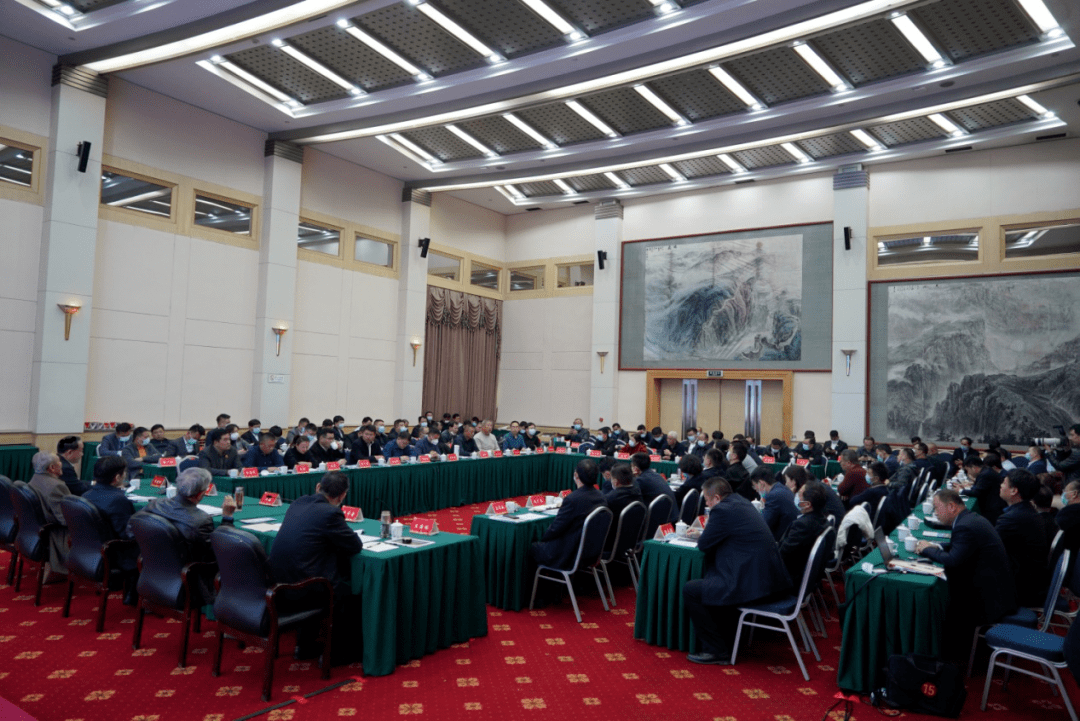 会议结束后,王磊一行实地考察了沈阳美行科技有限公司,沈阳维顶机器人