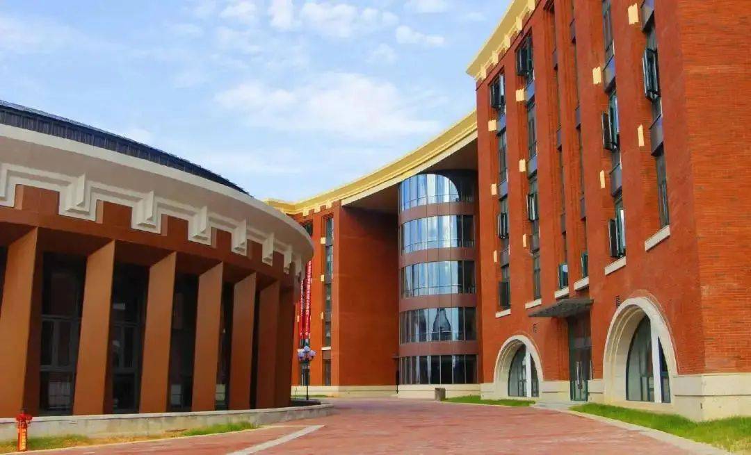 图片来自中国计量大学范风华连红 俞涛 李丽阳 摄移步换景的风光给