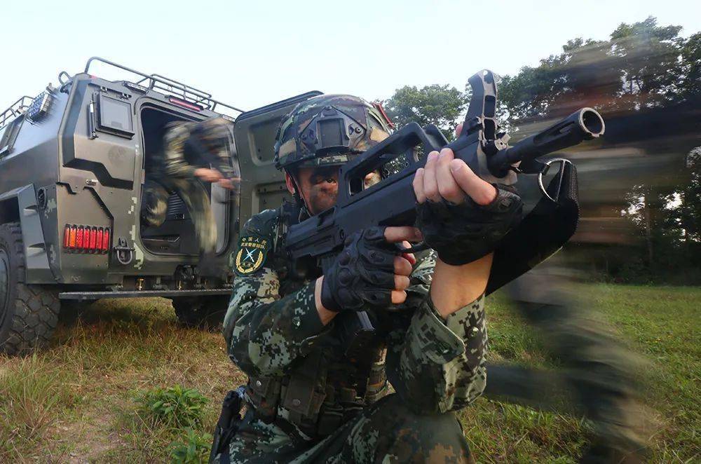 武警儋州支队:特战分队驻训砺精兵