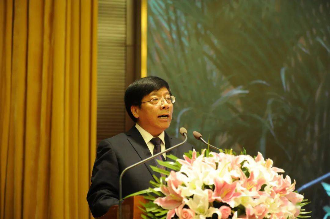 投资约46亿签约项目18个空港经济区举行项目集中签约仪式