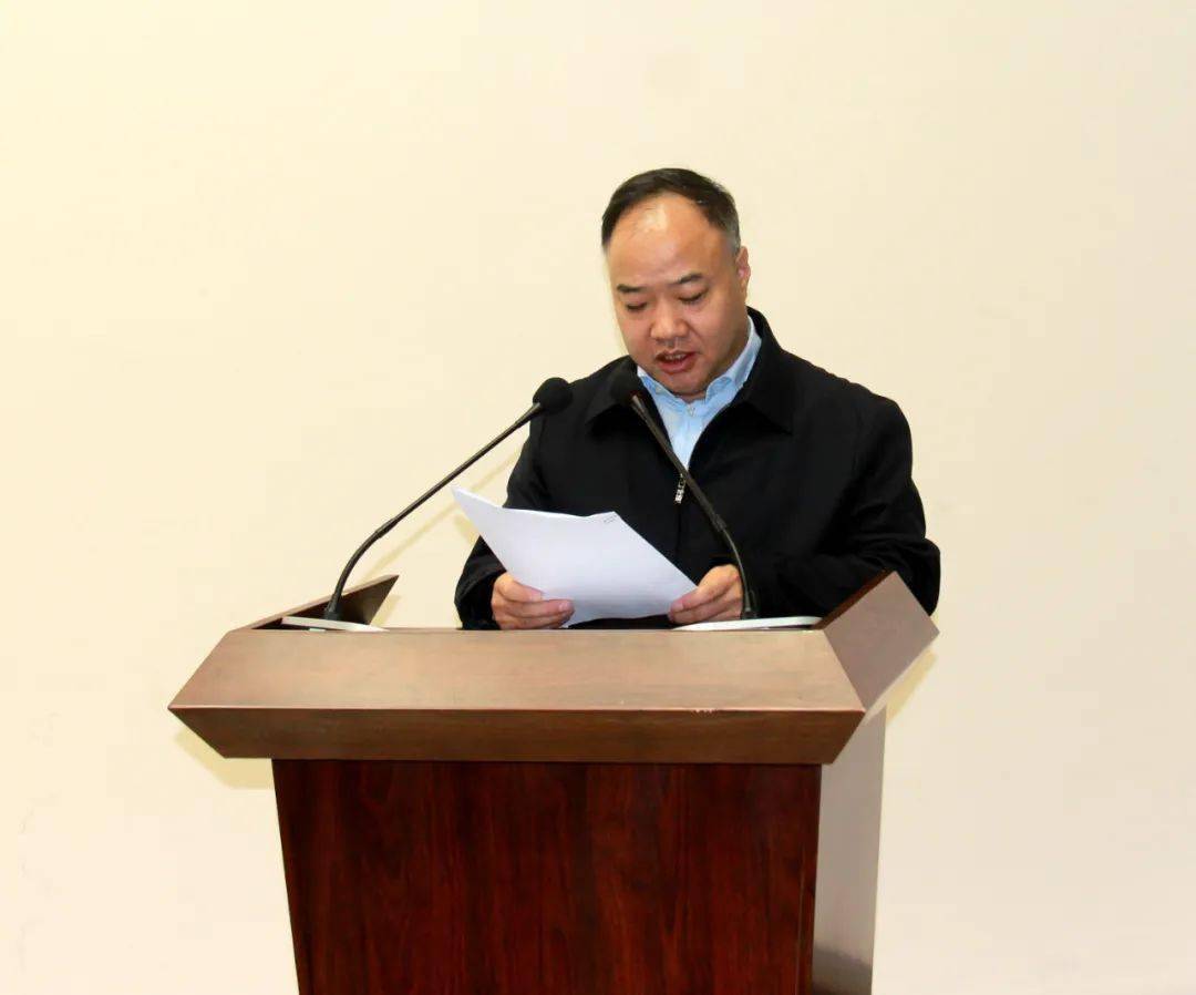 尚志市市委书记杨爱国,市长刘海涛及相关部门,乡镇负责人,亚布力林业