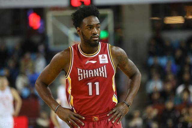 富兰克林44分14板18助,山西险胜上海,邓蒙空砍38分