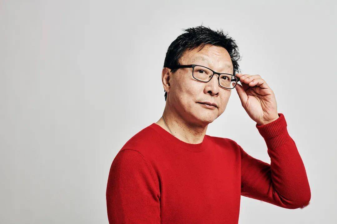 盛宗亮于京君为乐团成立十周年而作的《日新》沿袭作曲家的风格,以