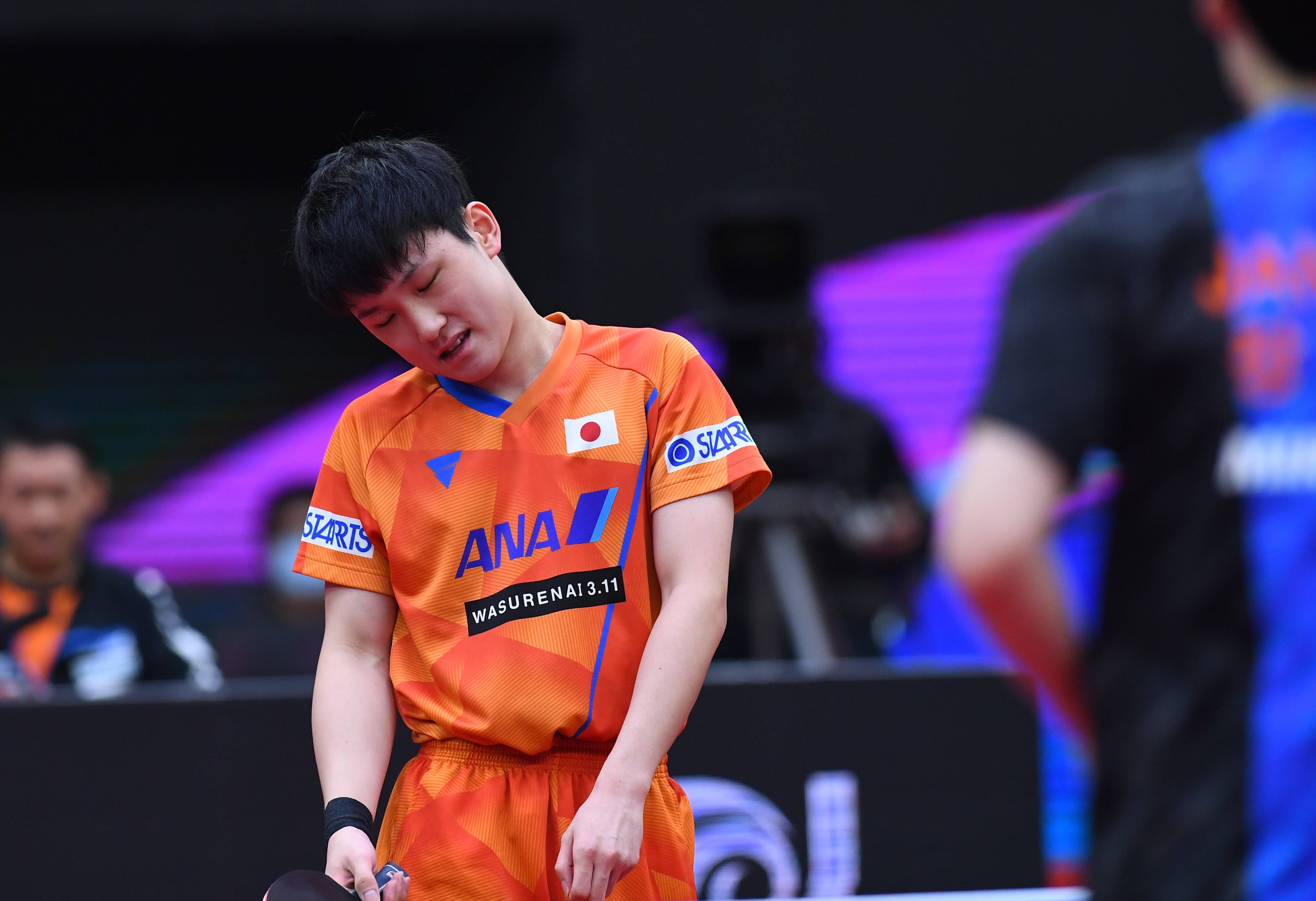 乒乓球男子世界杯日本选手张本智和获得季军